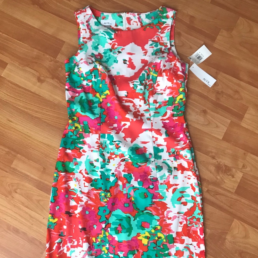 Bright dress 4